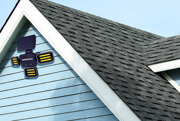 Daewoo Outdoor Solar Flood Light 108 COB